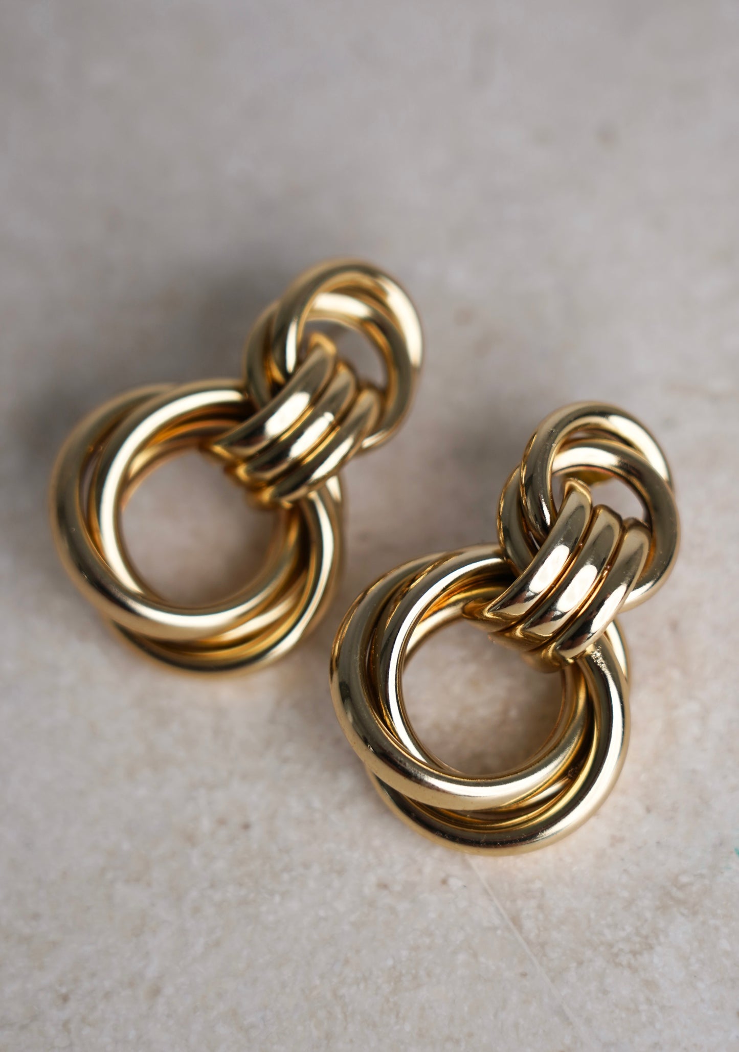Camellia Hoops