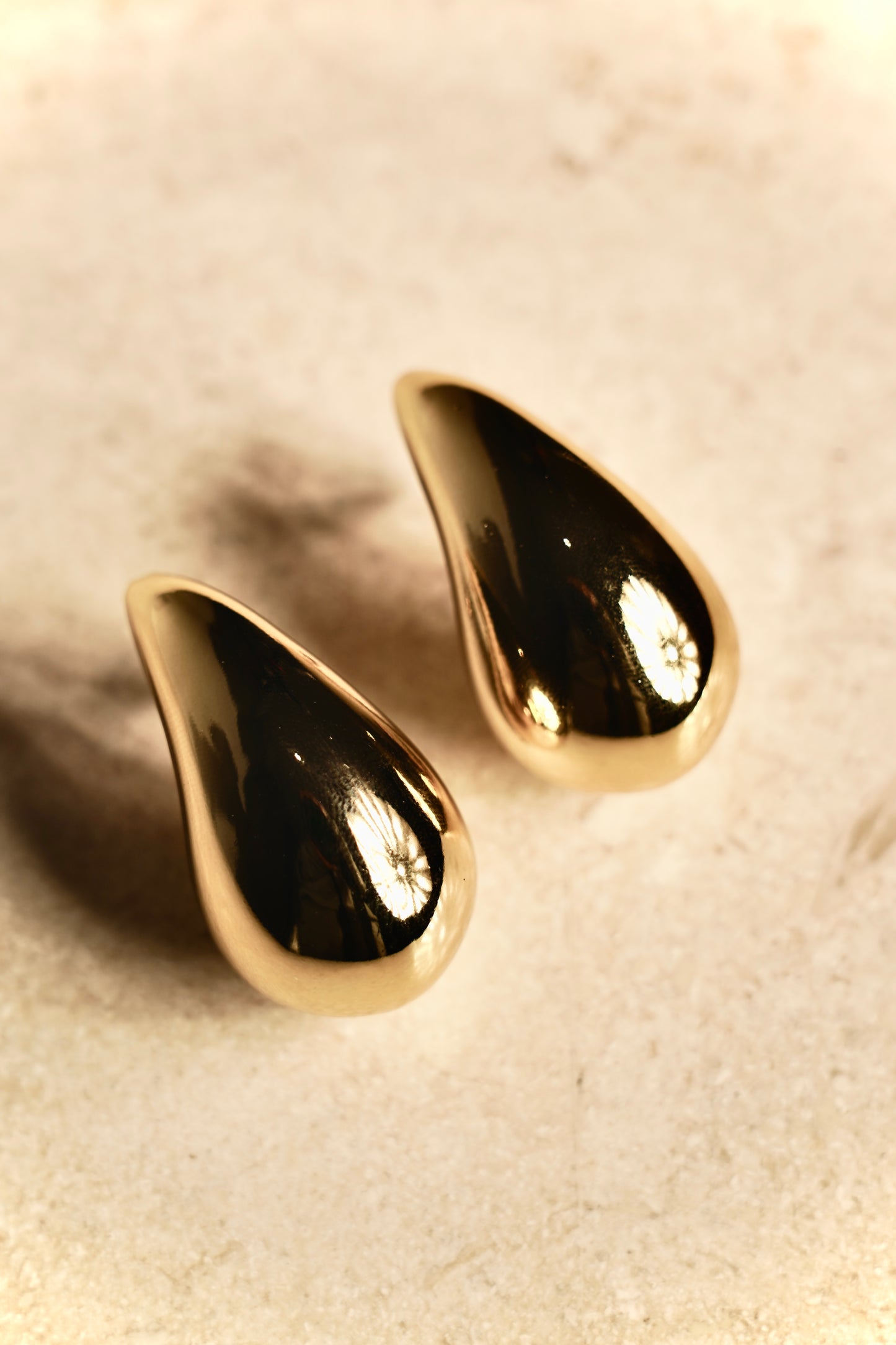 Amara Earrings | Gold