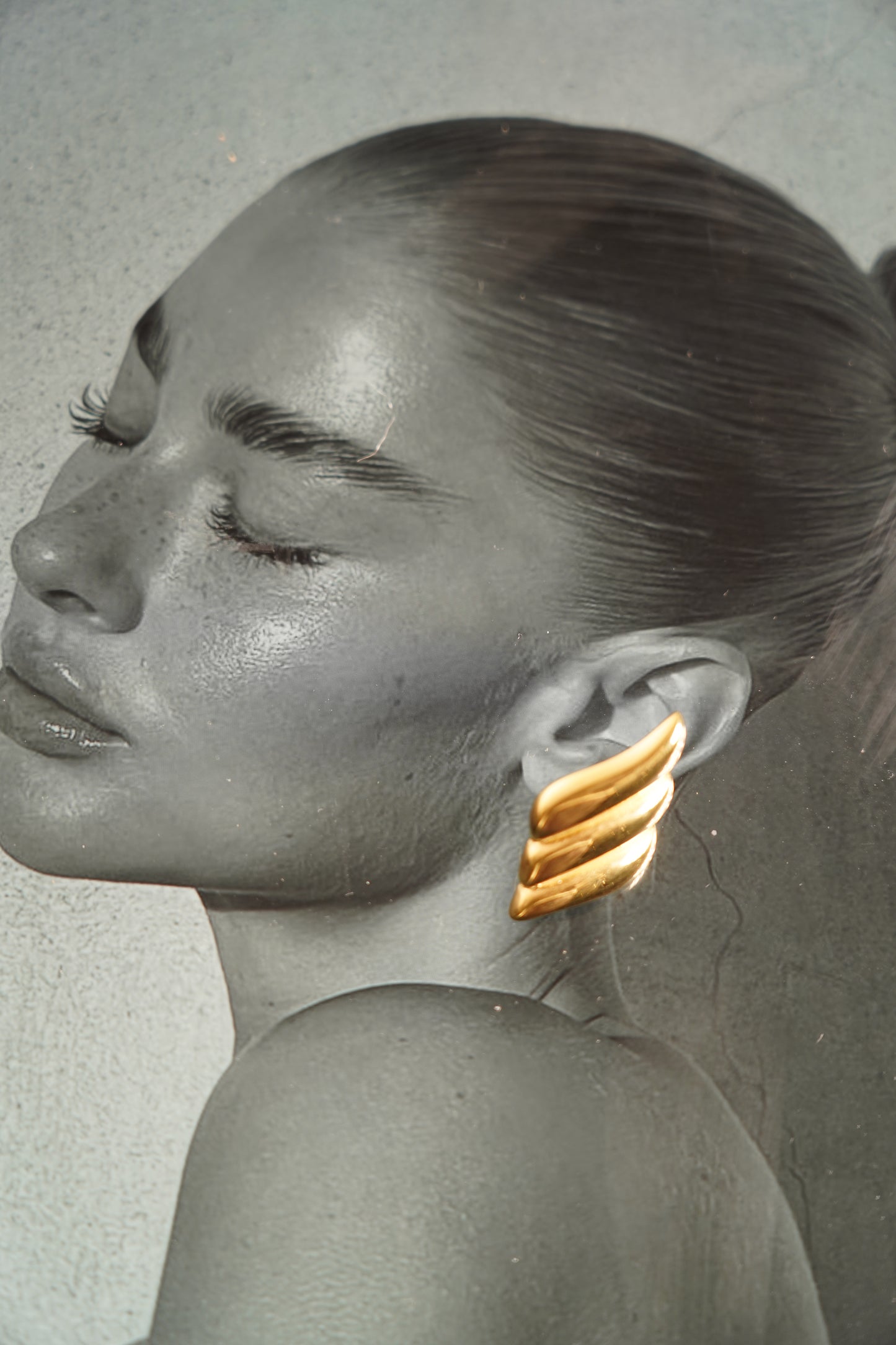 Vienna Earrings | Gold