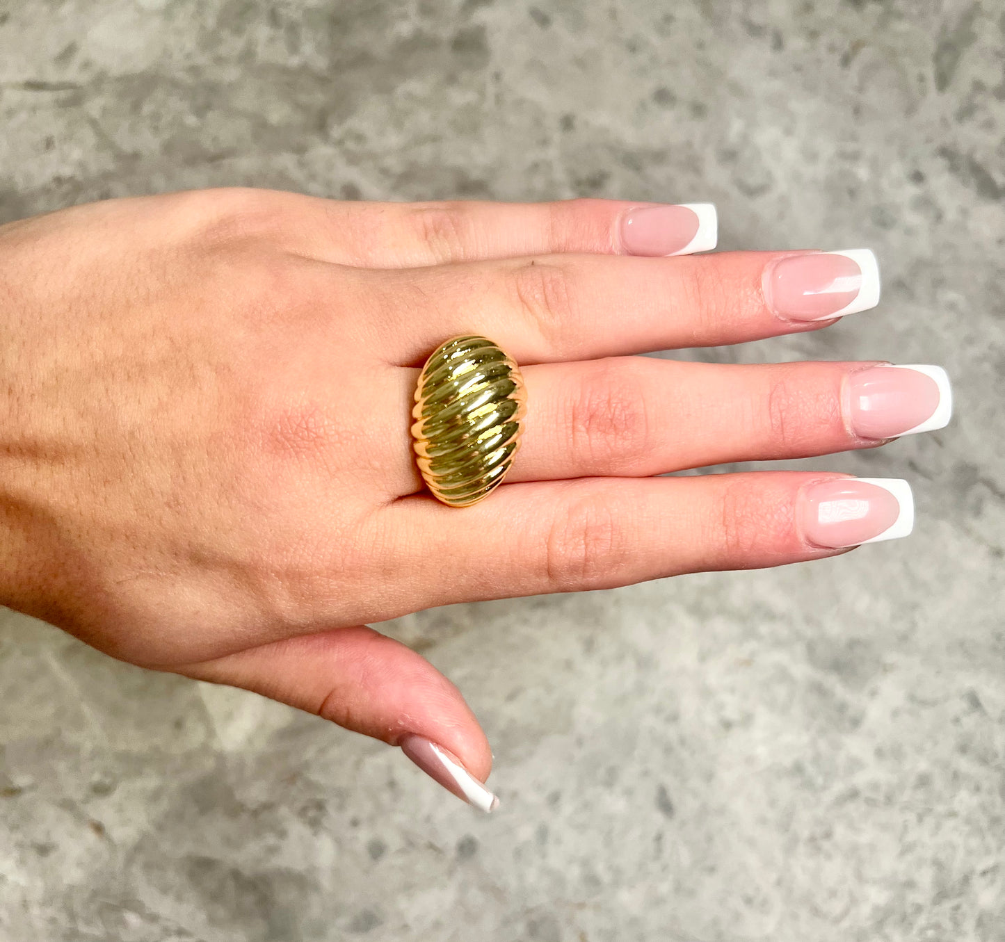 Pearl Ring I Gold