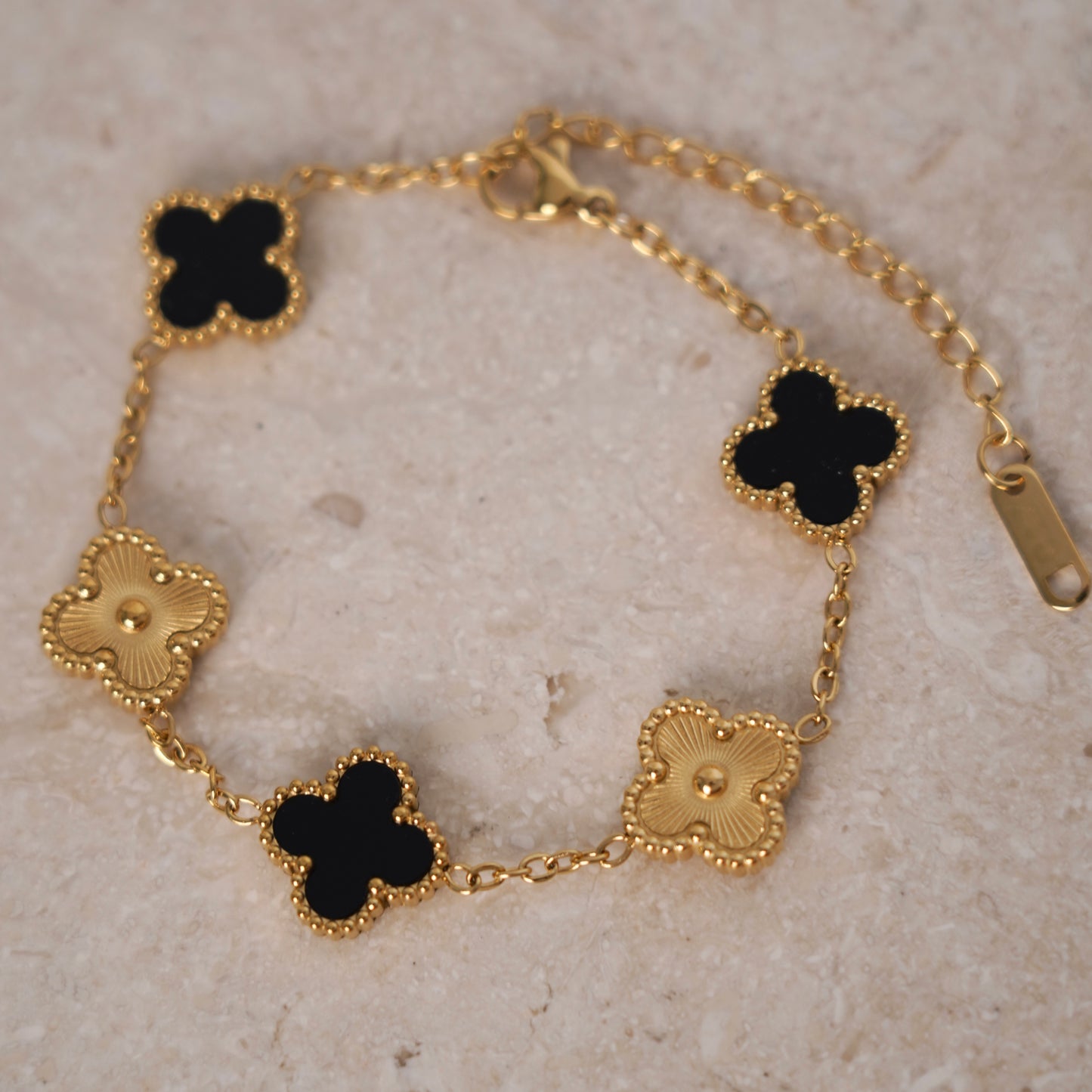 Aurora I Black & Gold