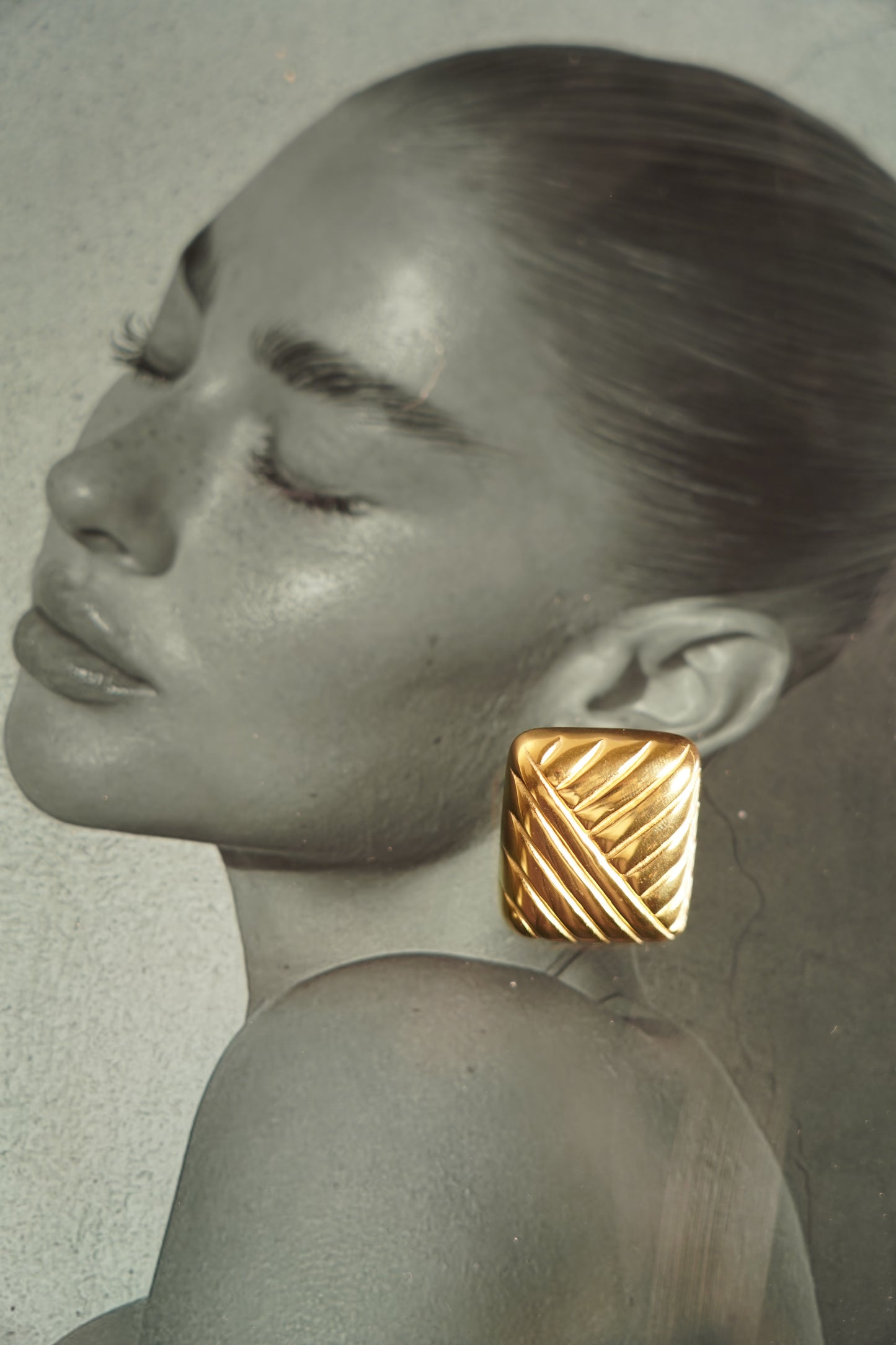 Milano Earrings | Gold