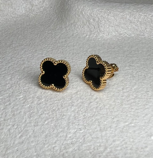 Clover Earring I Black